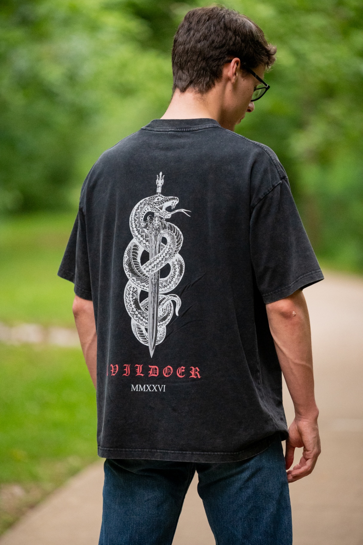 Evildoer short sleeve back angle view